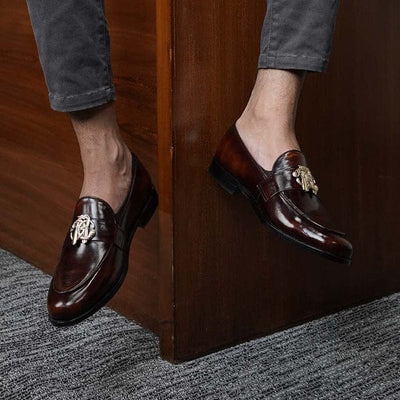 From Office to Weddings: How to Style Men's Formal Shoes & Premium Chappals for Every Event